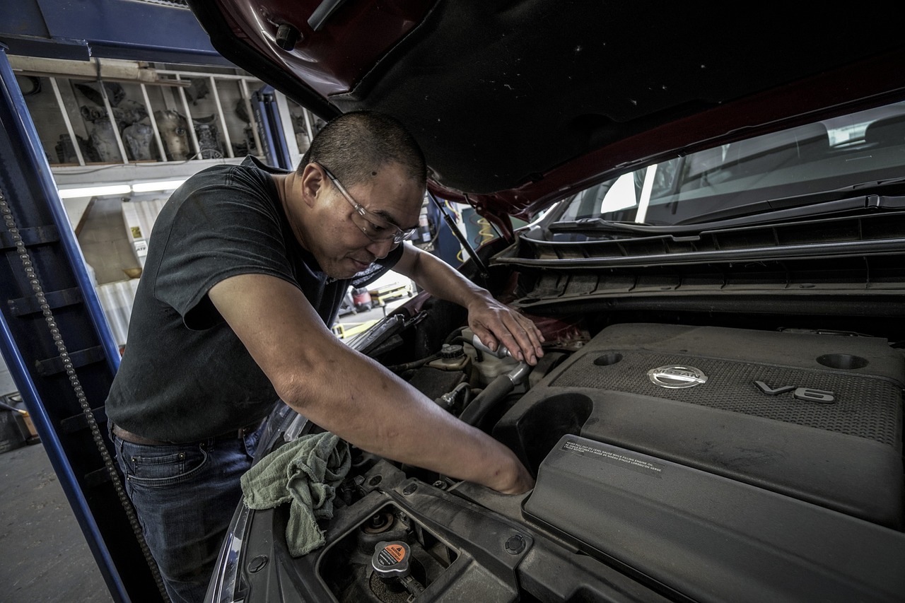 How To Change Engine Oil In A Car At Home